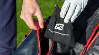 perfomance golf training aid pouch