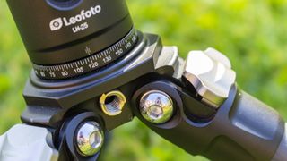 Leofoto Ranger LS-223C mini tripod