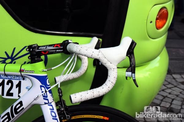 Classic-bend bars (and older SRAM Red) on Peter Sagan's Liquigas-Cannondale Cannondale SuperSix Evo.