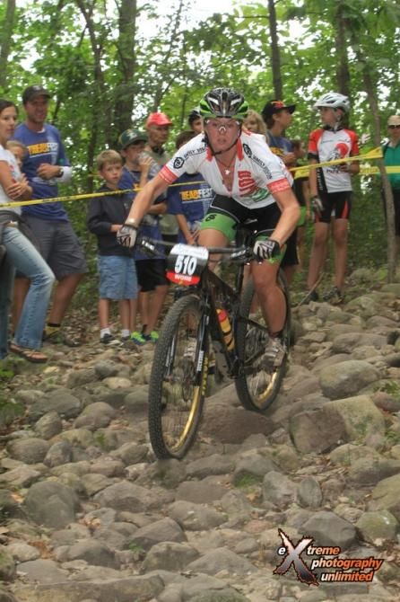Cooper Dendel (Border Grill/Quick Stop) shows off technical skills
