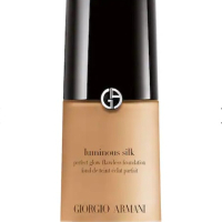 Giorgio Armani Luminous Silk Foundation