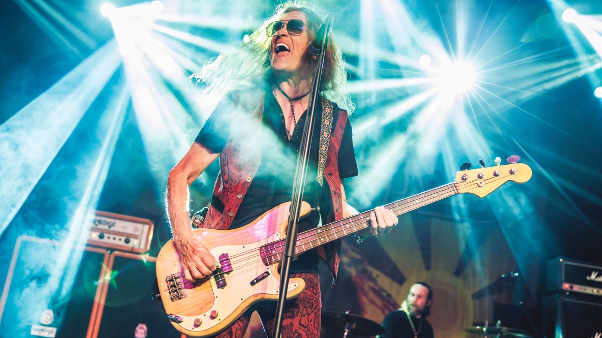 Glenn Hughes
