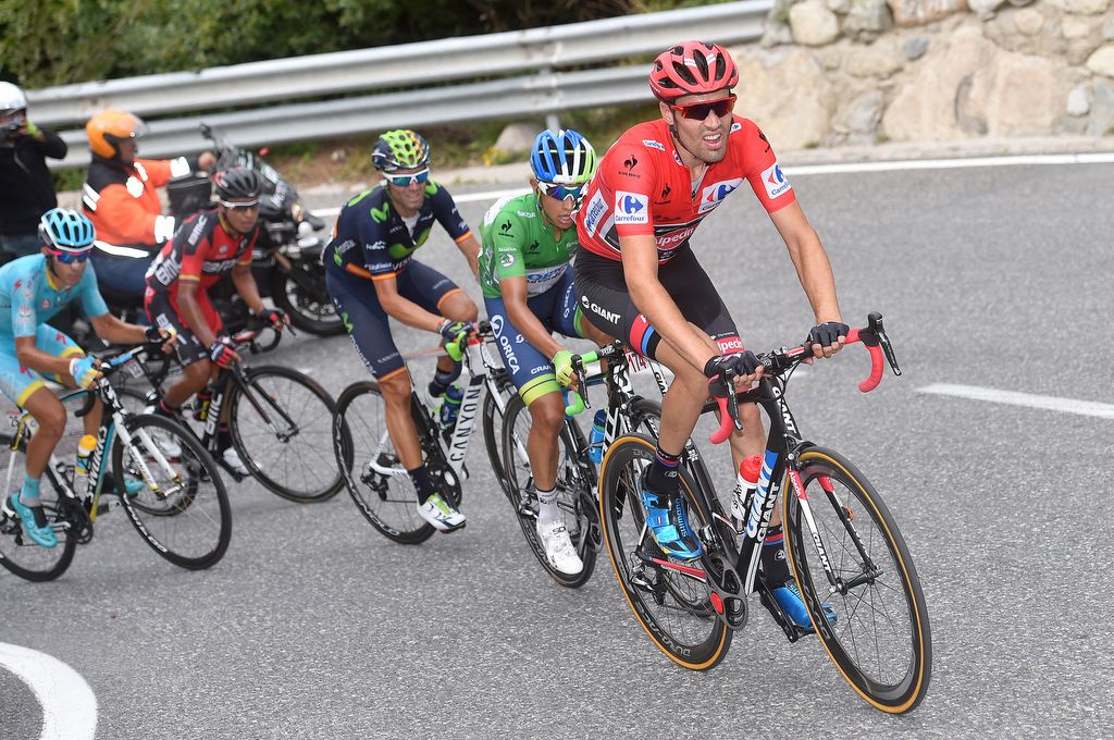 Tom Dumoulin (Giant-Alpecin) in the GC group