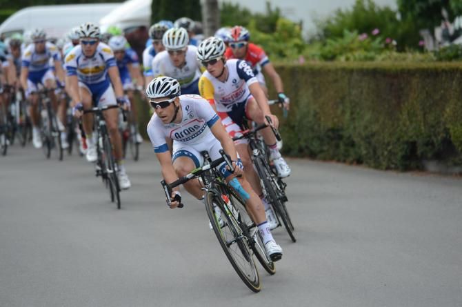 The teams of the sprinters at the head of the peloton in pursuit of the break