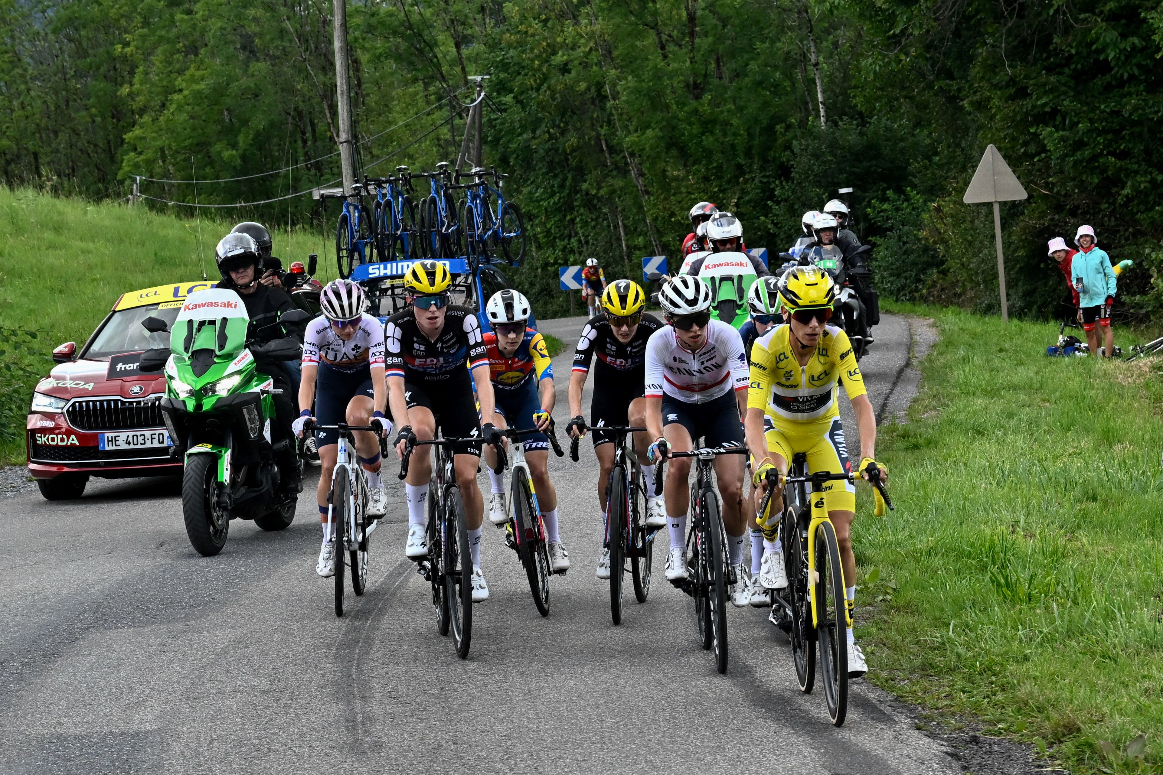 GC riders stage 9 Tour de France Femmes 2025.