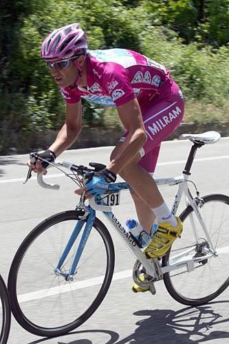 Alessandro Petacchi (Milram) out of the seat on the 177 kilometre Stage 6.