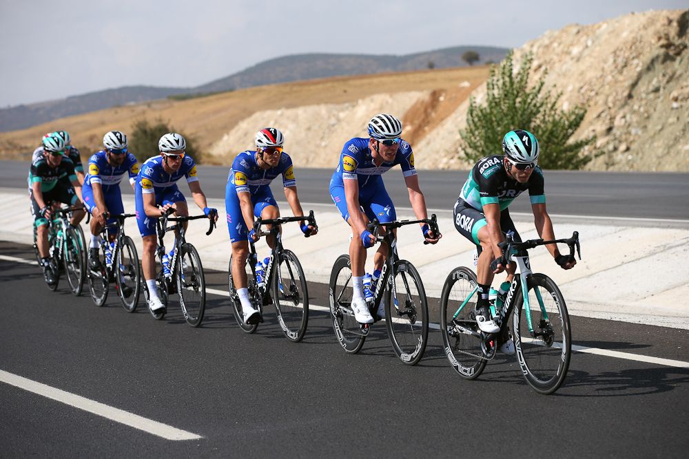 Fernando Gaviria in the Quick-Step train during stage 1 in Turkey