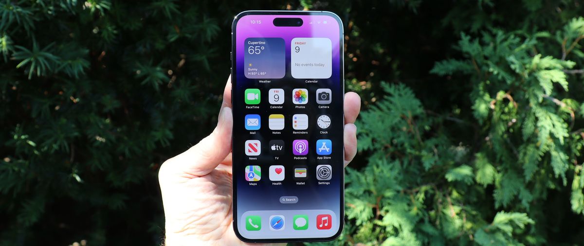 Apple iPhone 14 Pro and iPhone 14 Pro Max Review: Great iPhones, Small  Upgrades
