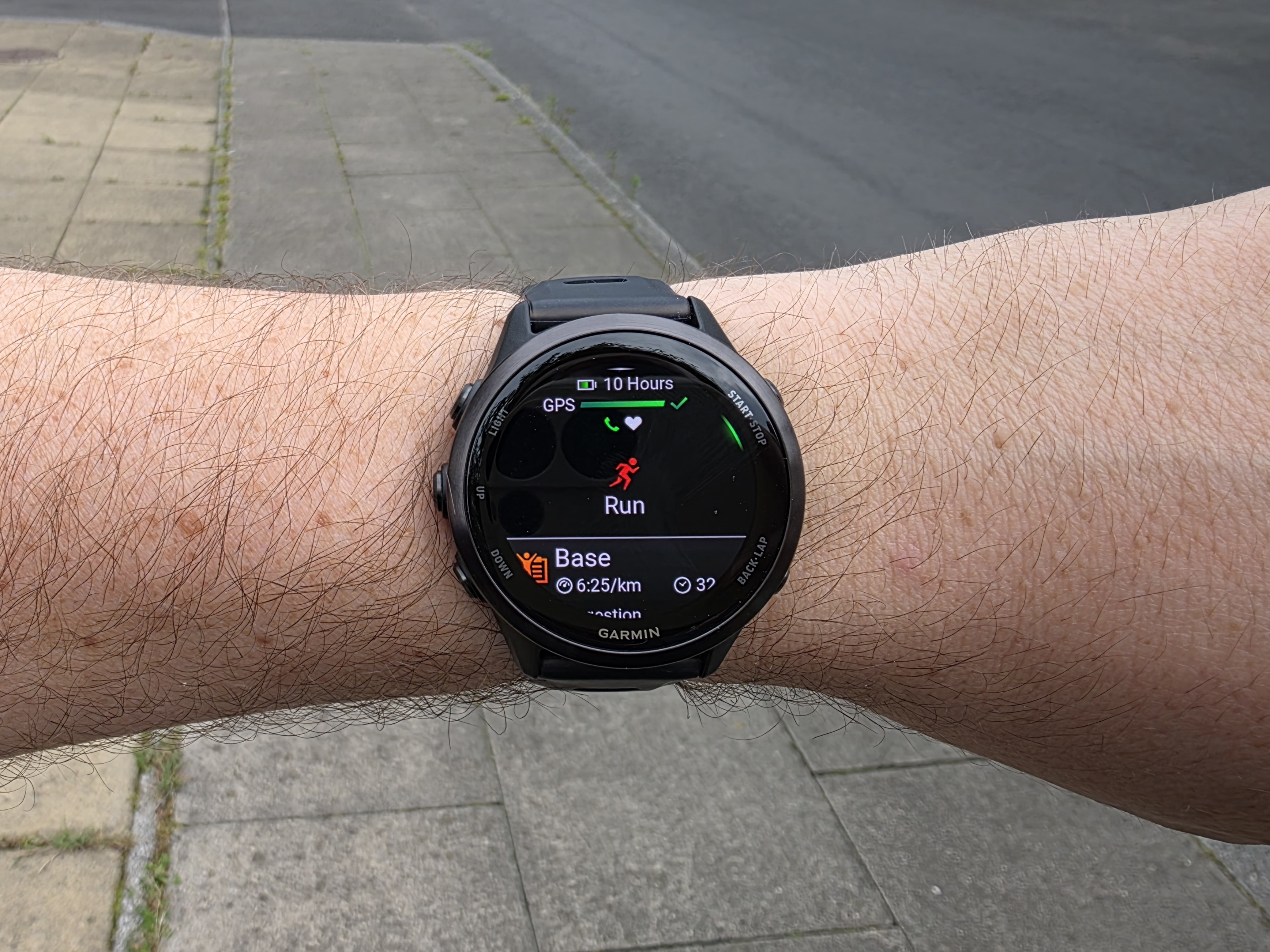 Garmin Forerunner 570 running outside