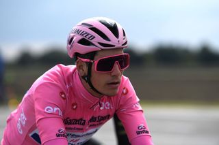 Joao Almedia in pink