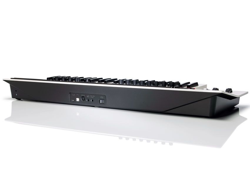 For use as a generic MIDI controller, the P4 is very much a plug-and-play device. Connecting it using the main USB port and booting into Cubase, allowed me to get going almost straight away