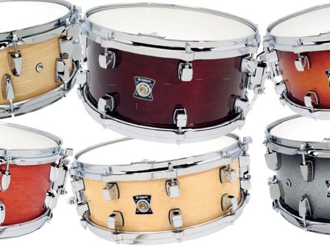 The Loud Series snare features eight air vents drilled into the side, which dries the tone of this eight-ply oak drum