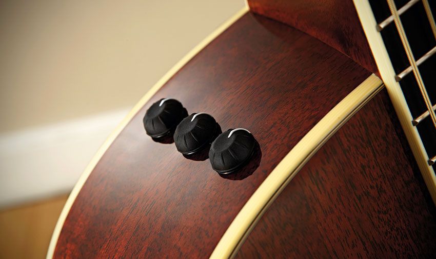 Taylor's ES system might not offer much onboard control, but it works well