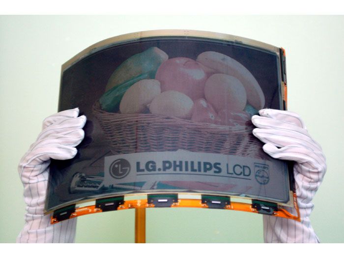 Colour flexible e-paper set for advertising | TechRadar