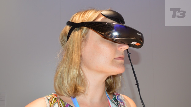 Sony HMZ-T3 Head Mounted Display review