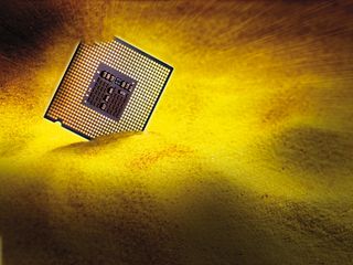 From sand to silicon chips