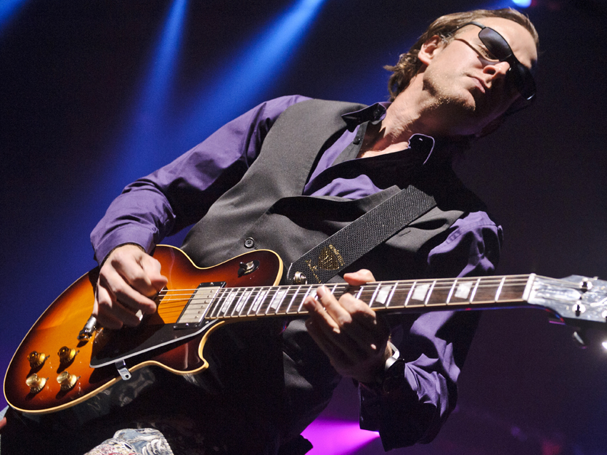 Joe Bonamassa Announces March 2012 Uk Arena Tour 