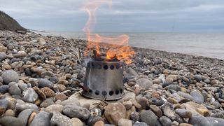 Petromax Stove Cup / Cooking Mug getting the fire going