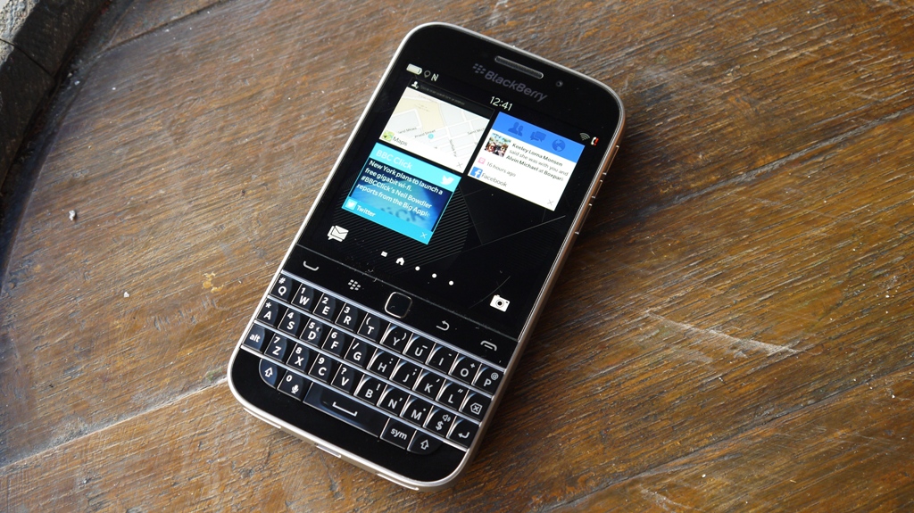 BlackBerry fails to clarify device approach with clarification blog