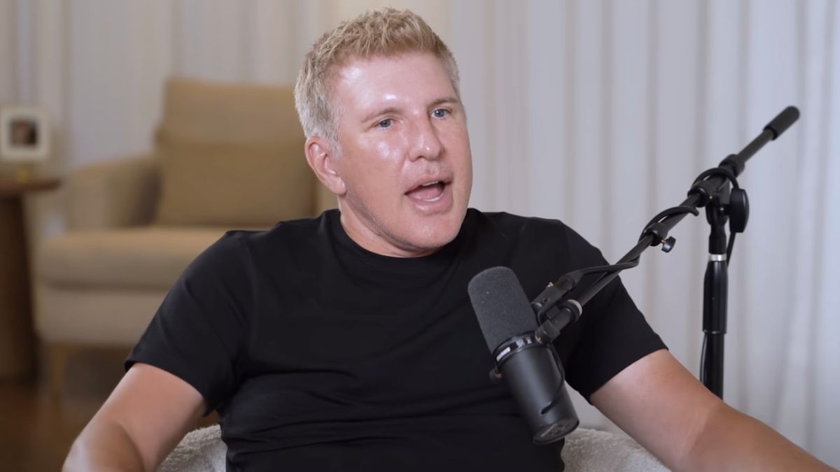 You Will Crawl Back': Todd Chrisley Didn't Mince Words About The Divorce Rumors Surrounding Him And Julie | Cinemablend