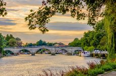 Quiet view of Richmond Bridge.