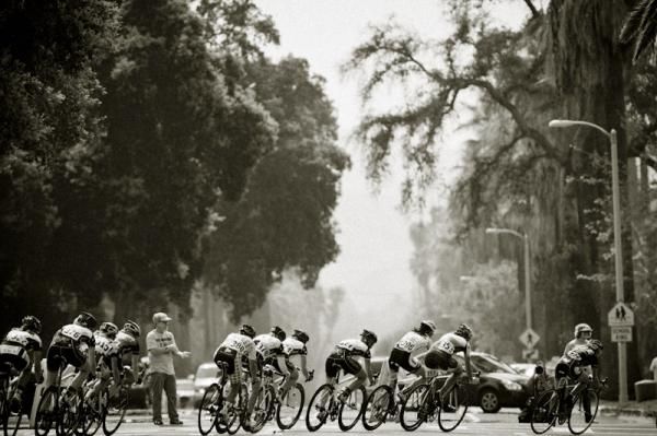 The women make their way around the back side of the course.