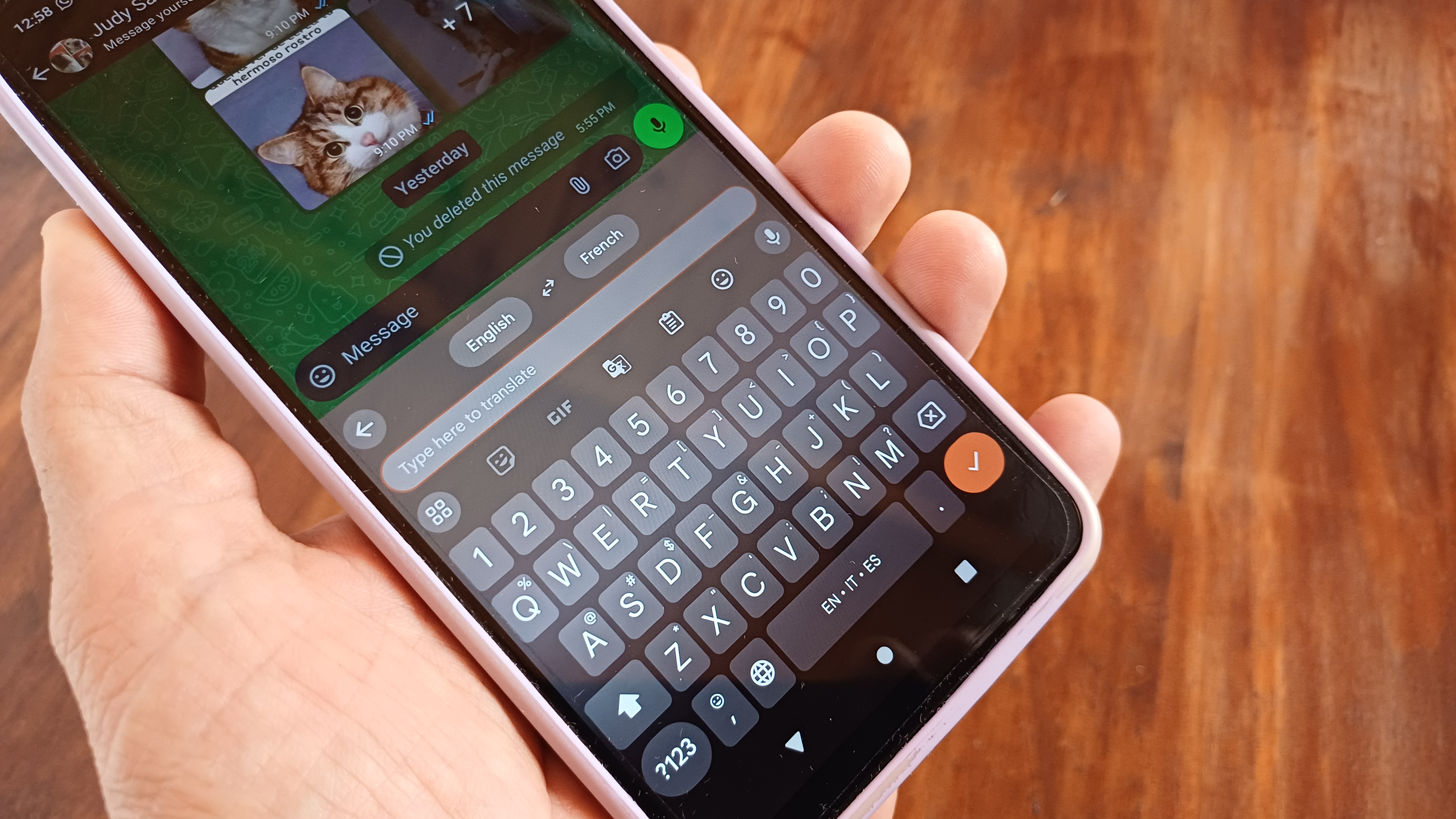 Gboard translate keyboard on Android phone.