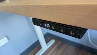 Corsair Platform:4 gaming desk