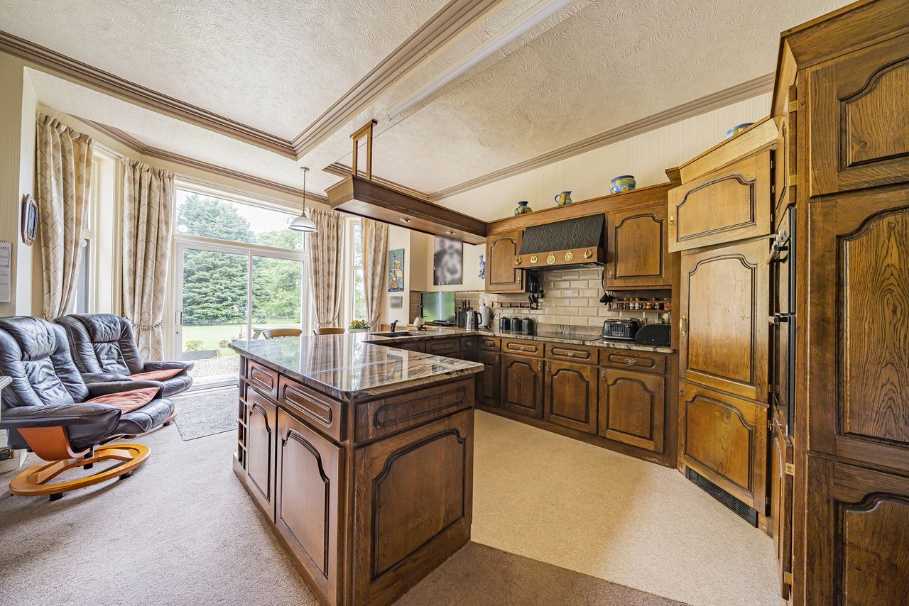 Images of Penybont Hall in Powys, Wales