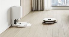 Ecovacs DEEBOT 