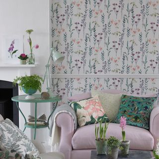 living room with white wall with floral curtain