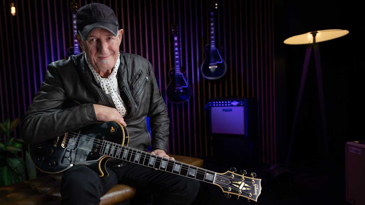 Jan Akkerman studio portrait