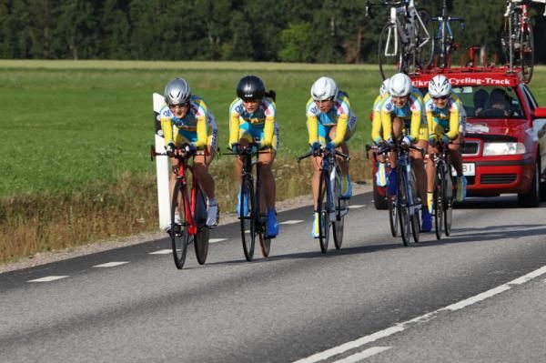 The Ukraine team includes several track specialists