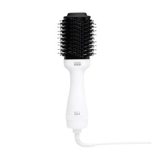 The BondiBoost Blowout Brush Pro