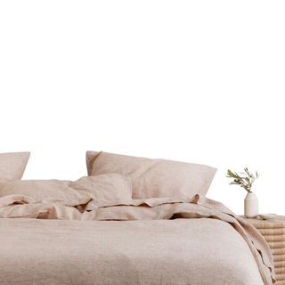 Pink linen bedding