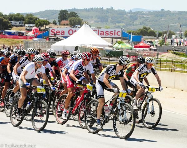 Derek Zanstra gives his Scott-3Rox Racing teammate a look