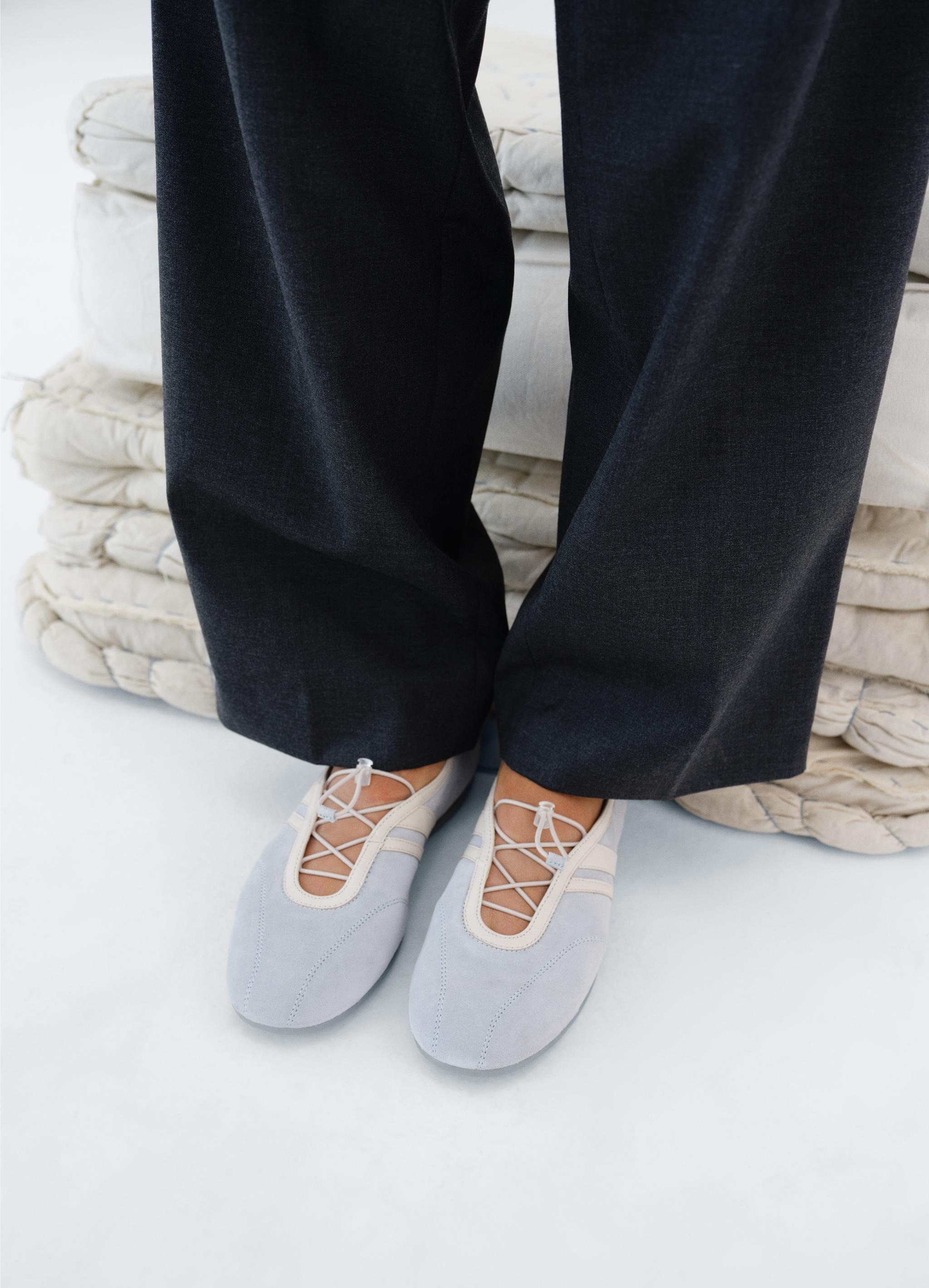 Holi Ballet Flats