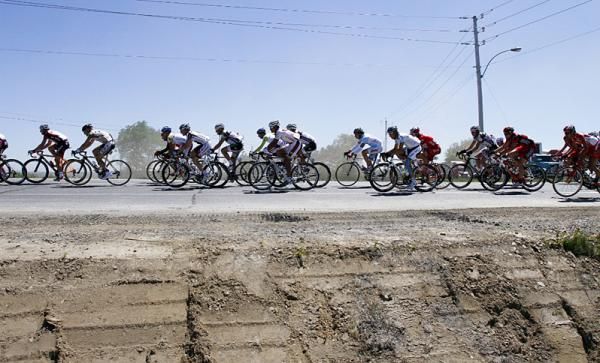 Riders saw a variety of landscapes during the opening stage.