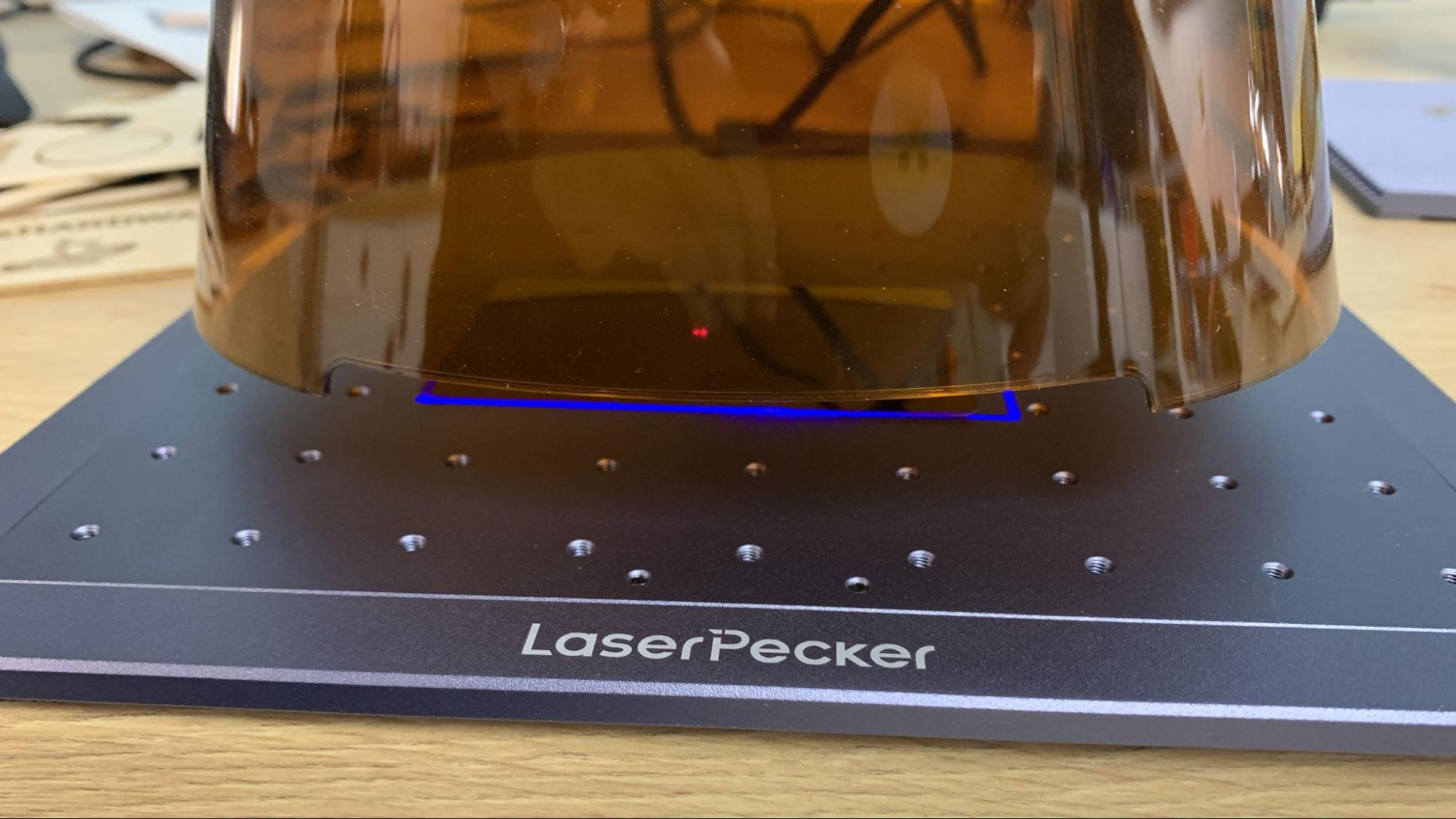 LaserPecker LP4
