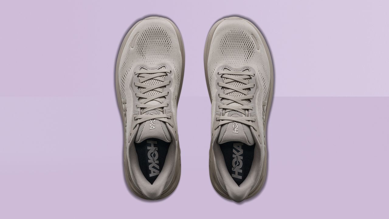HOKA Clifton 11
