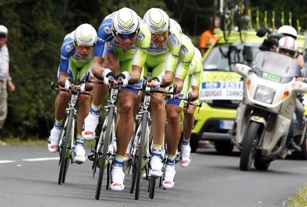 Liquigas-Cannondale in formation