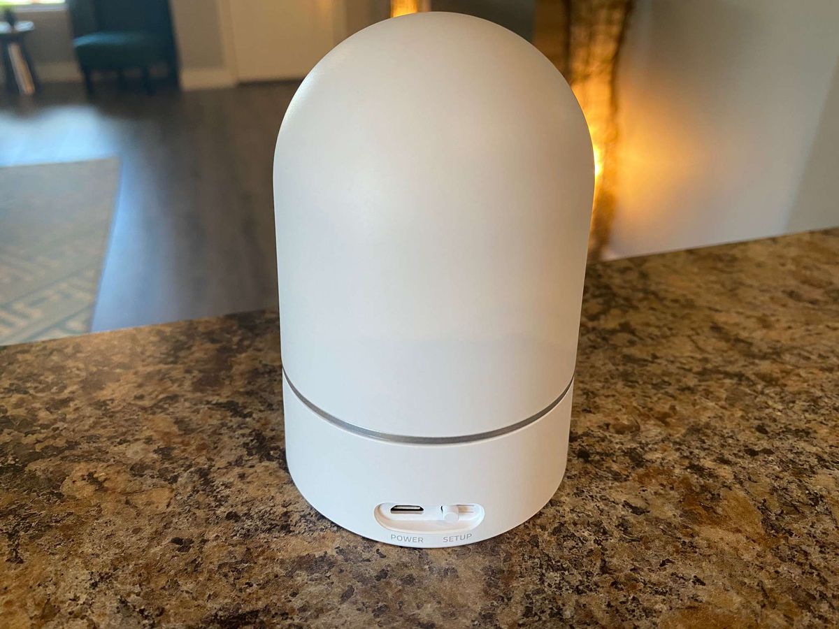 Eufy Indoor Cam Pan 2k Back View