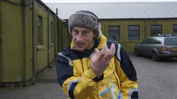 Graeme Obree at Machrihanish airport