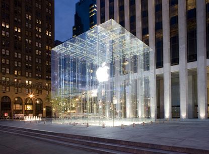 Retailer of the Year: Apple Store