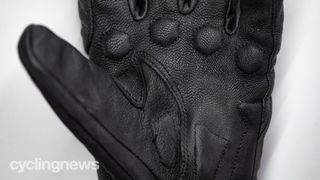 Sealskinz heated cycling gloves detail of goatskins palm