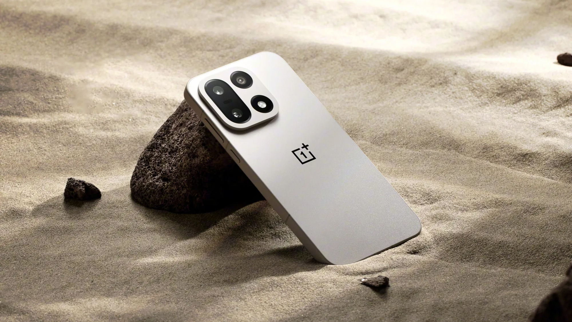 More OnePlus 15 specs and photos have leaked ahead of the flagship phone's official launch