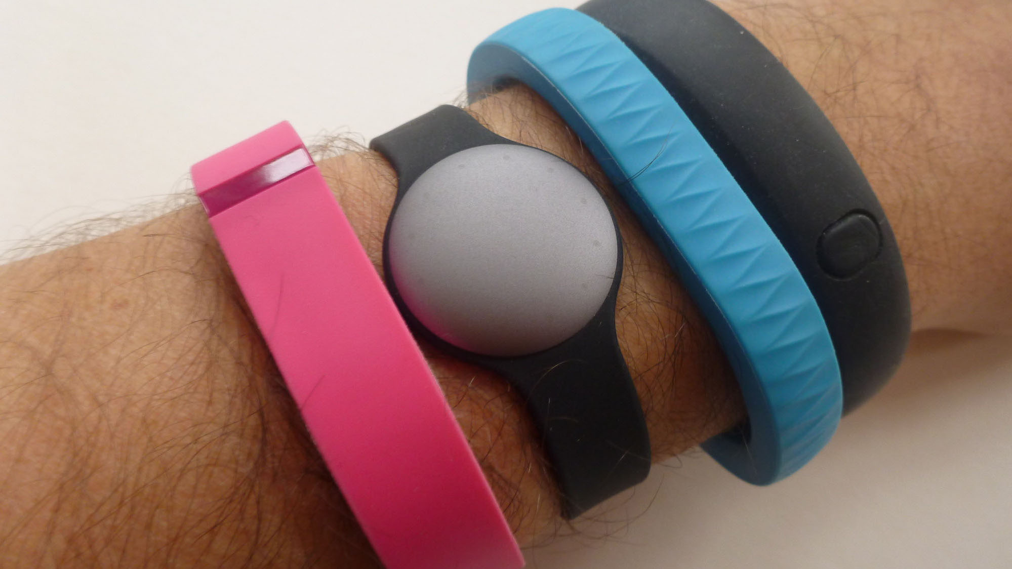 value-for-money-and-verdict-nike-fuelband-se-vs-misfit-shine-vs