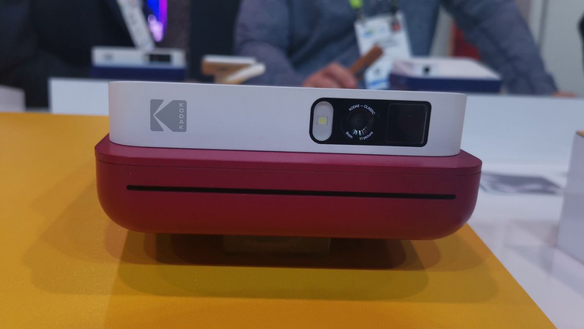 First look: Kodak Smile Classic - a big nostalgia blast | Digital ...