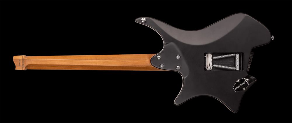 Strandberg Boden Classic 6 Tremolo LE Svarten