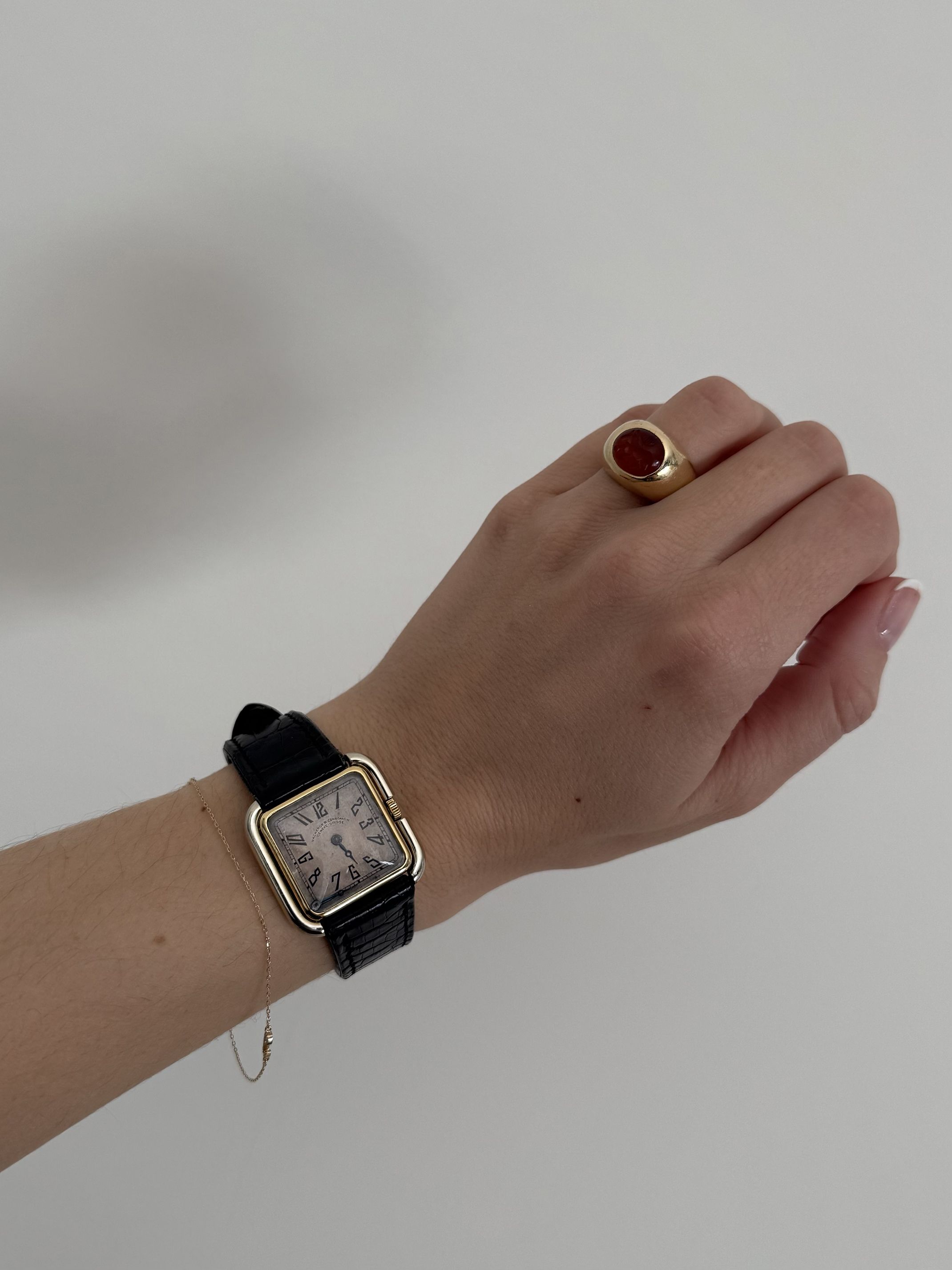 Caroline Avedon's watch